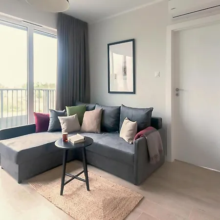 Large Coastal For 3 With Balcony Apartment Dziwnow